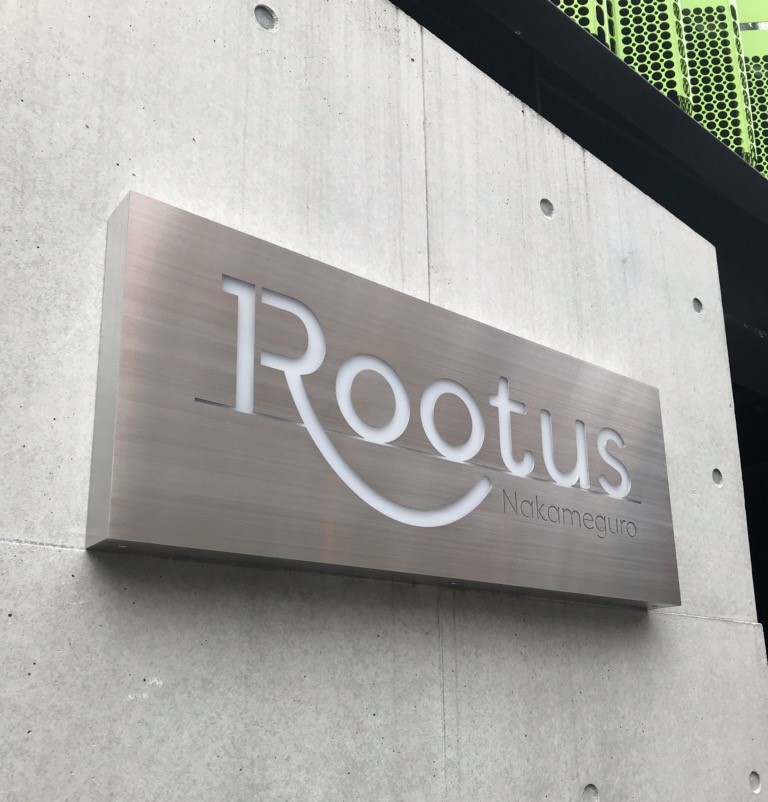 電飾看板施工画像